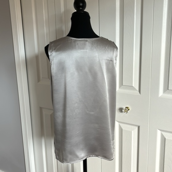 100% Silk Pearl Gray Sleeveless Top / Cami - Picture 3 of 9